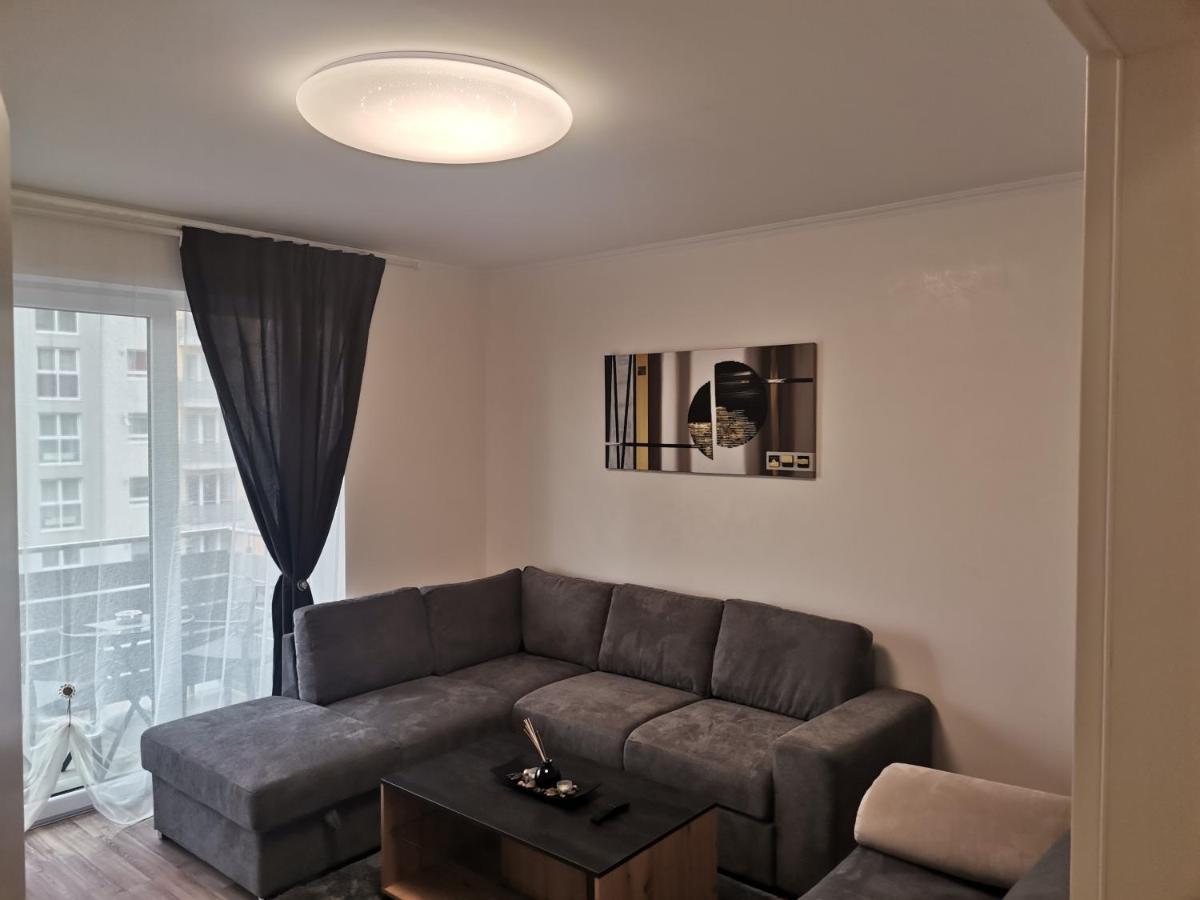 Oscar House Lägenhet Braşov Exteriör bild